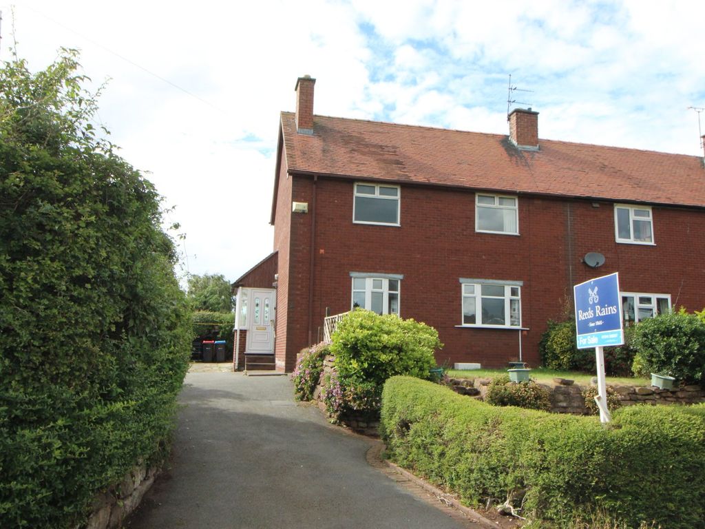 3 bed semidetached house for sale in Mill Lane, Ness, Neston, Cheshire