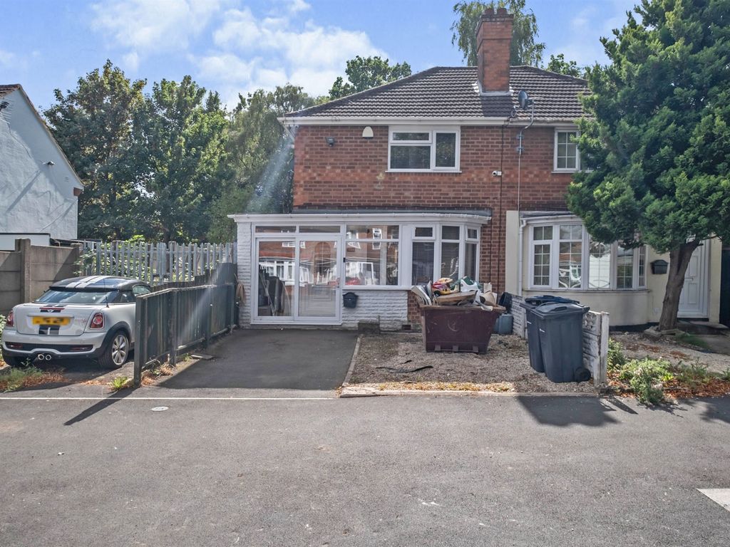 2 bed semidetached house for sale in Calshot Road, Great Barr