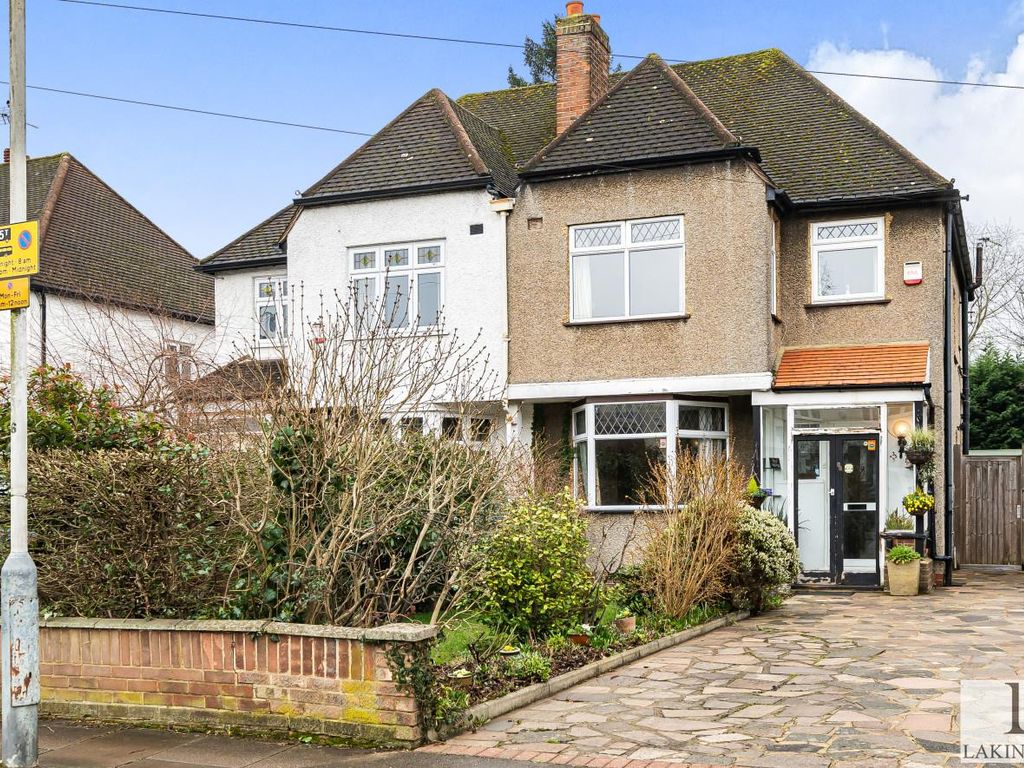 3 bed semidetached house for sale in Ivy House Road, Ickenham