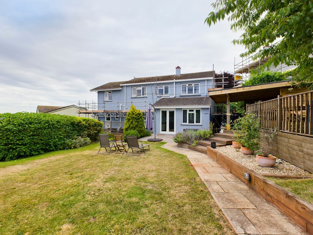 4 bed detached house for sale in Lawn Close, Torquay TQ2 Zoopla