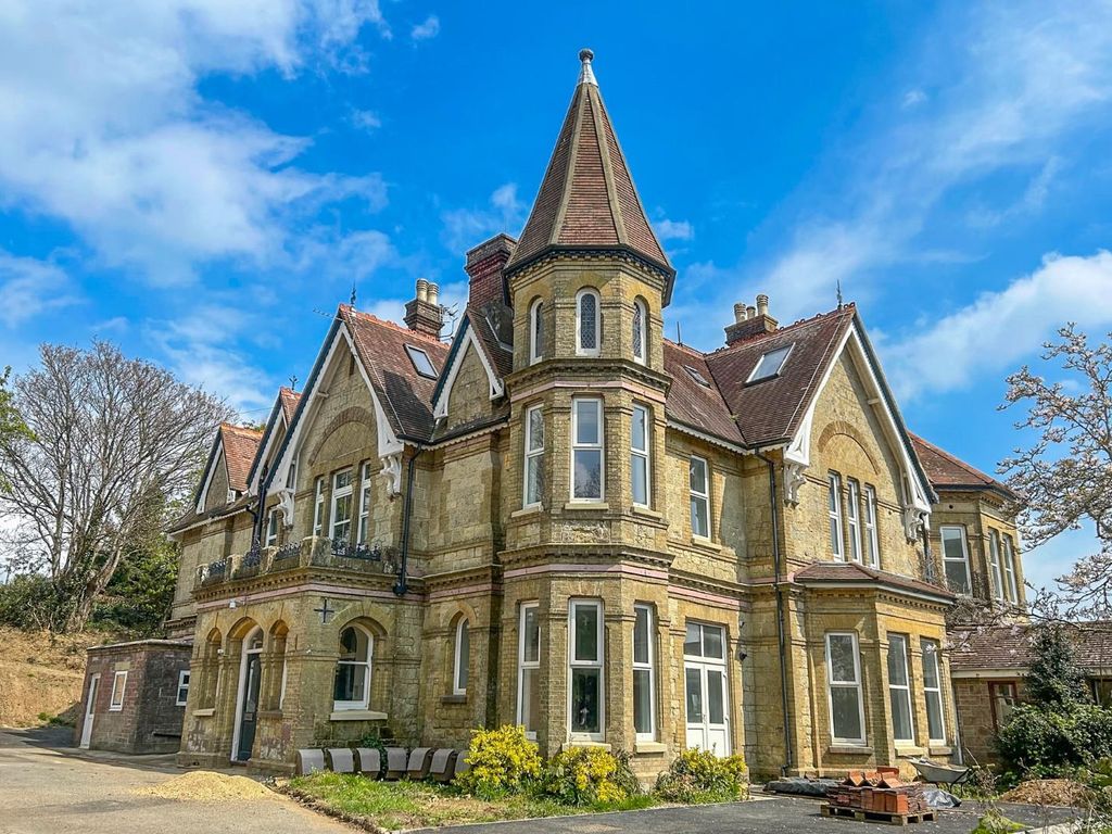 3 bed flat for sale in Beatrice Avenue, Shanklin PO37 Zoopla