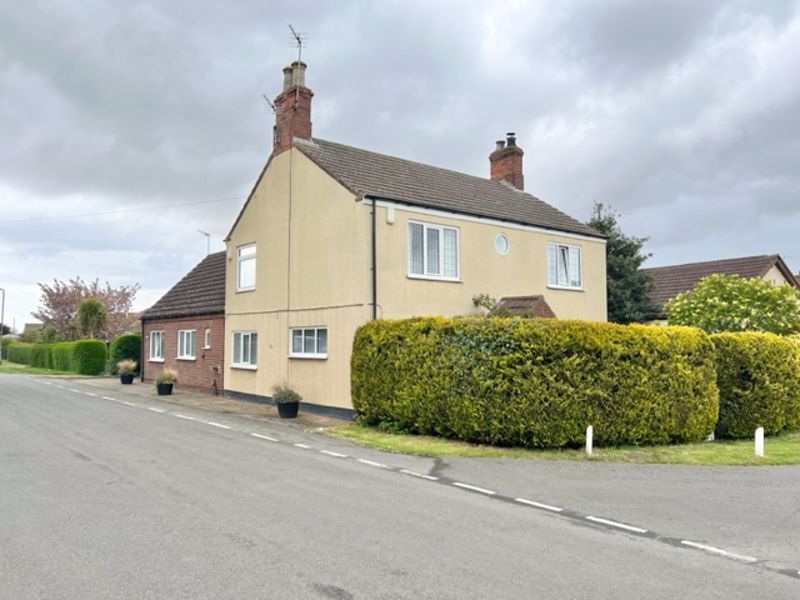 4 bed detached house for sale in Churchill Road, North Somercotes