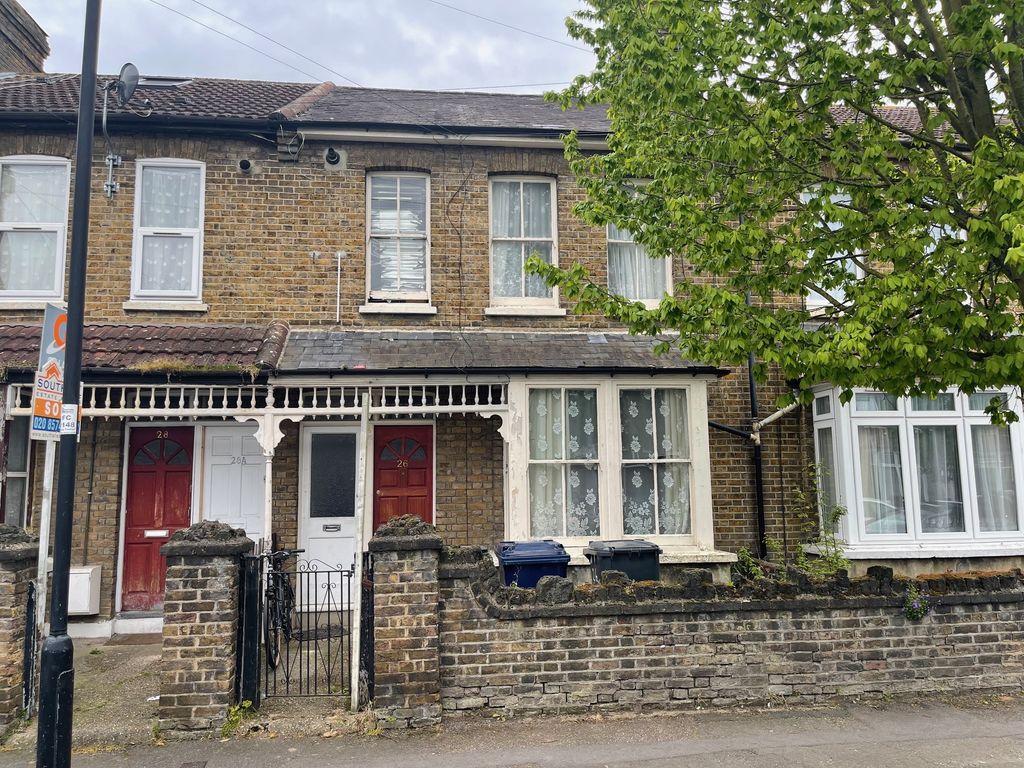 3 bed terraced house for sale in Marlow Road, Southall UB2, £310,000 Zoopla