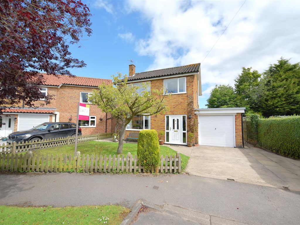3 bed detached house for sale in St. Vincents Close, Sutton On Derwent