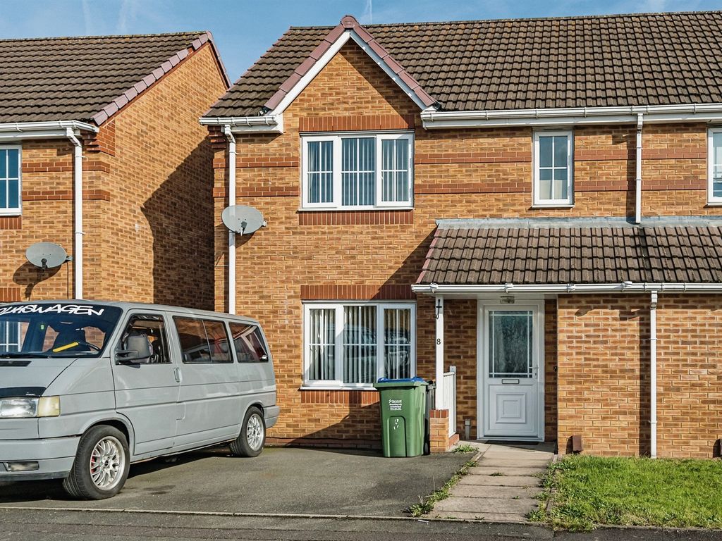 3 bed semidetached house for sale in Hobart Road, Tipton DY4, £210,000