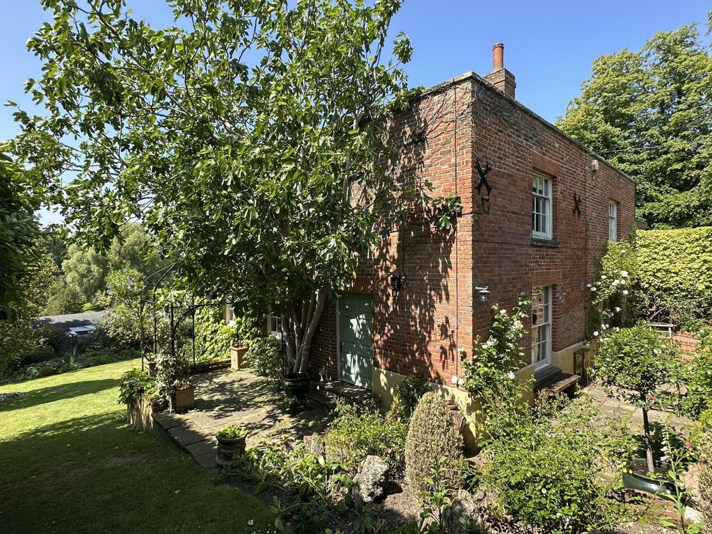 4 bed detached house for sale in Hawkwood Lane, Chislehurst, Kent BR7, £2,000,000 Zoopla