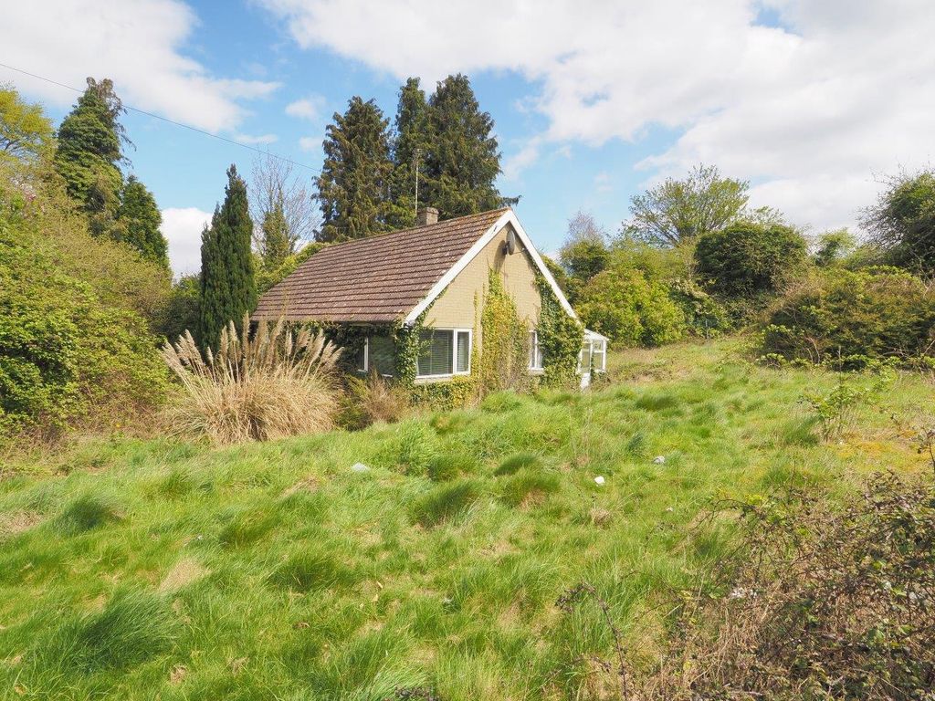 2 bed property for sale in Parkhouse Road, Shipton Bellinger, Tidworth