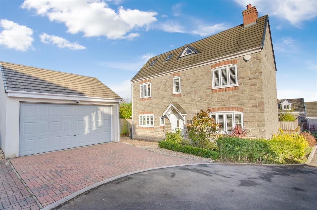 4 bed detached house for sale in Mapstone Rise, Longwell Green, Bristol