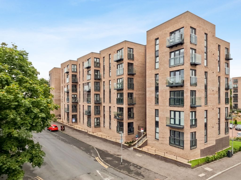 1 bed flat for sale in Dorchester Avenue, Kelvindale, Glasgow G12, £