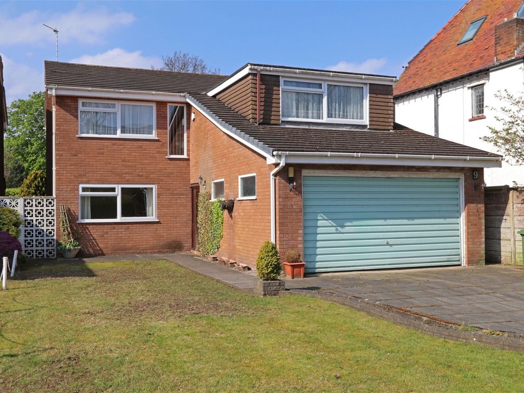 4 bed detached house for sale in Park Avenue, Hesketh Park, Southport