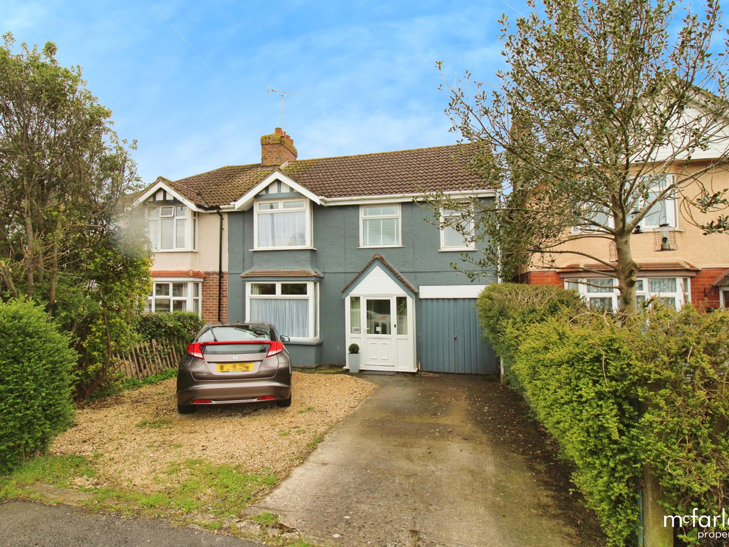 4 bed semidetached house for sale in Oxford Road, Swindon SN3, £