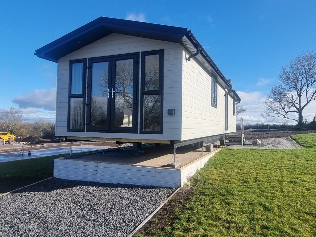 2 bed lodge for sale in Lower Norton Lane, Kewstoke, WestonSuperMare