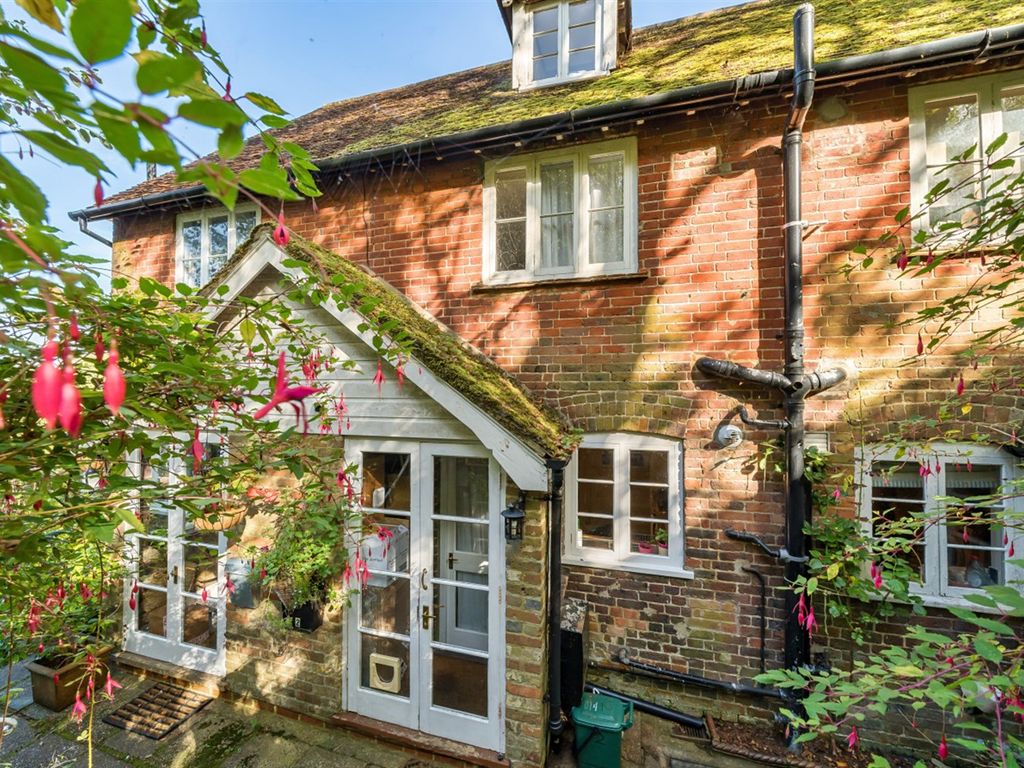 2 bed terraced house for sale in 2 Chapel Steps, Shepherds Hill