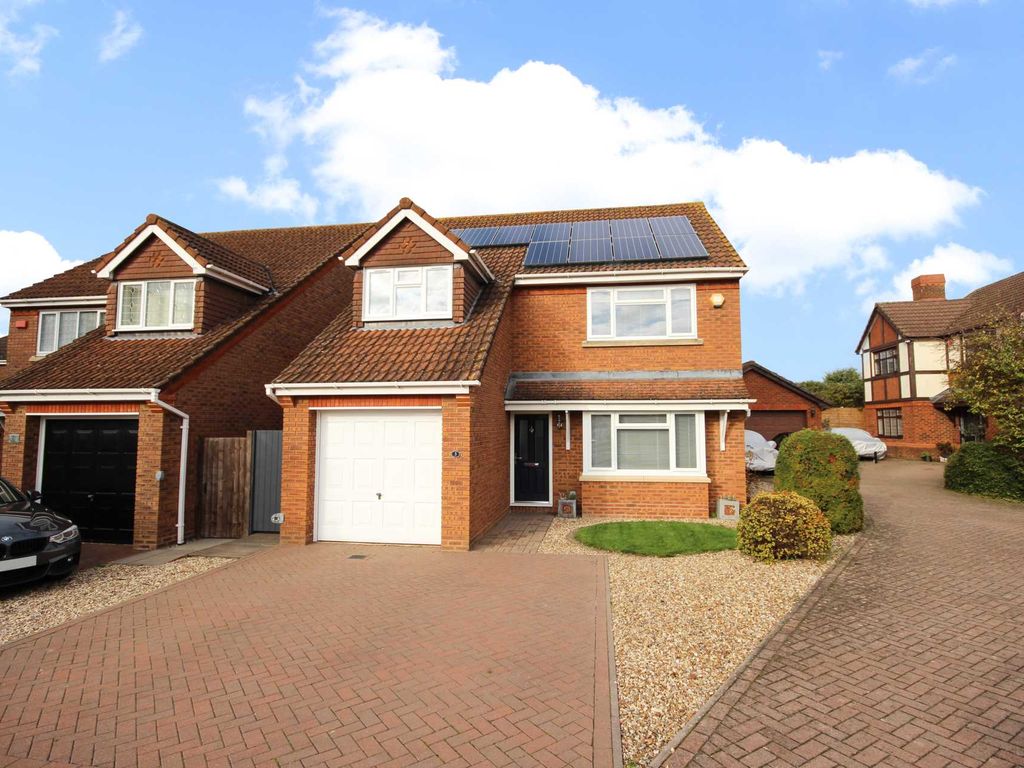 4 bed detached house for sale in Gill Rise, Warfield RG42 Zoopla