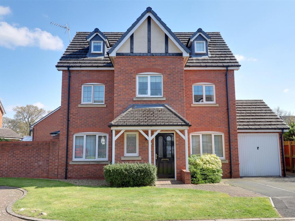 5 bed detached house for sale in Lochleven Road, Wistaston, Crewe CW2