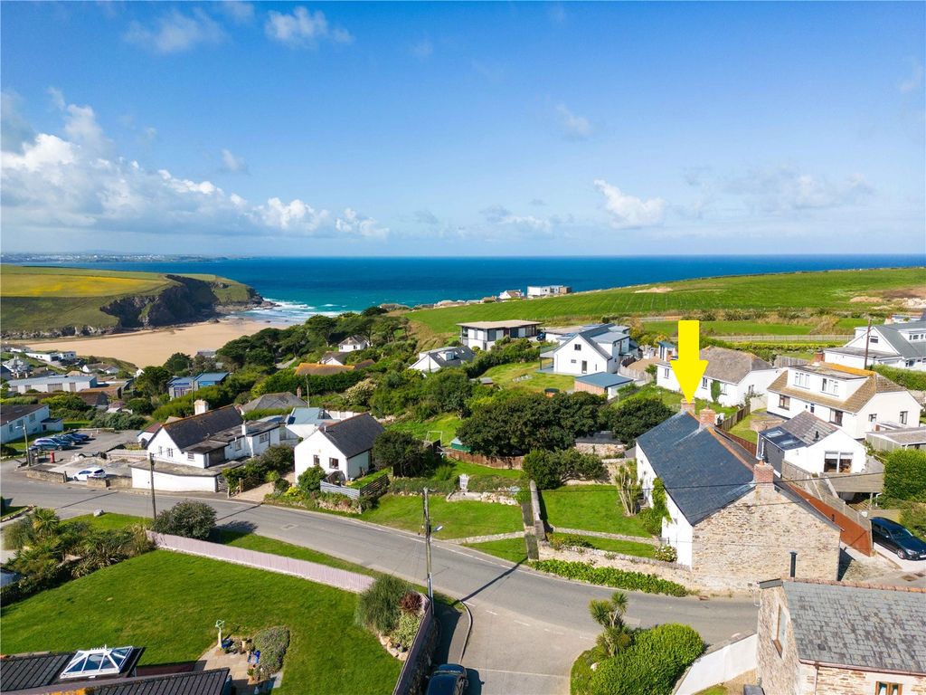 7 bed detached house for sale in Trenance, Mawgan Porth, Newquay TR8, £