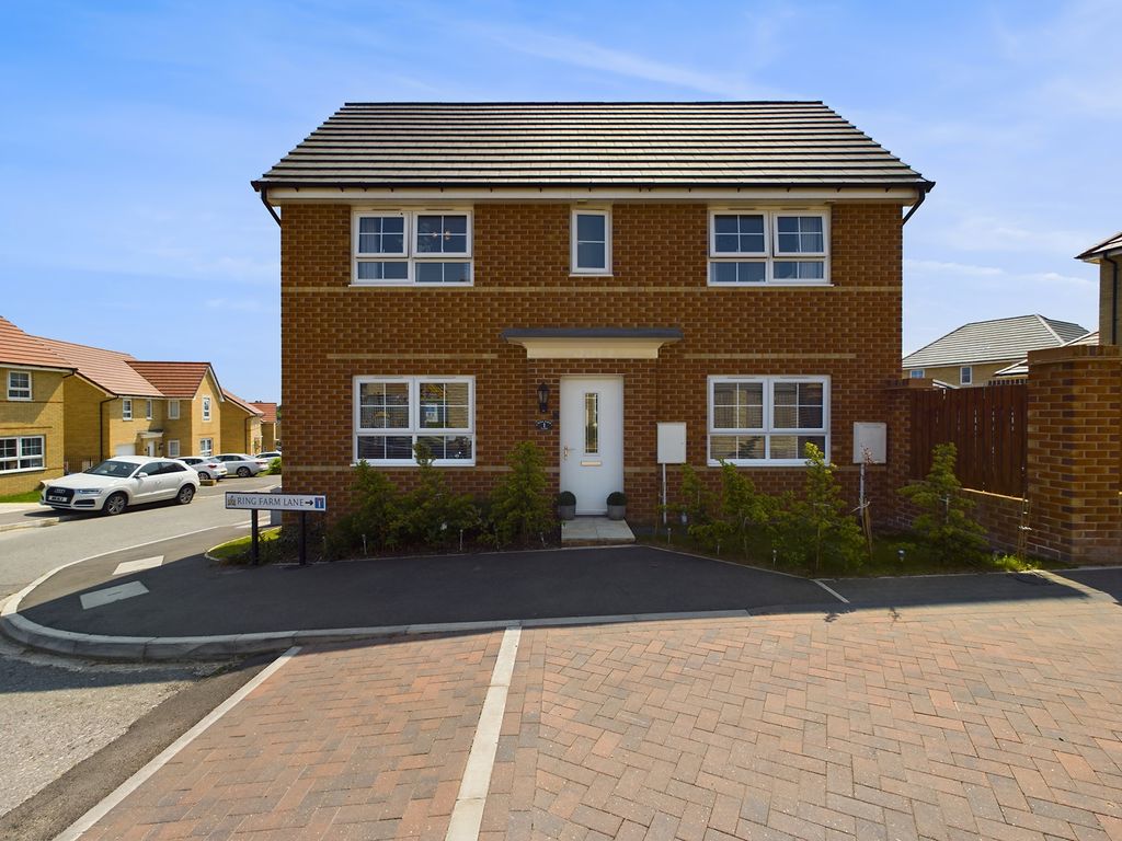 3 bed detached house for sale in Ring Farm Lane, Cudworth, Barnsley S72