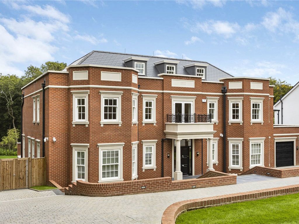 New home, 6 bed detached house for sale in The Ridgeway, Cuffley