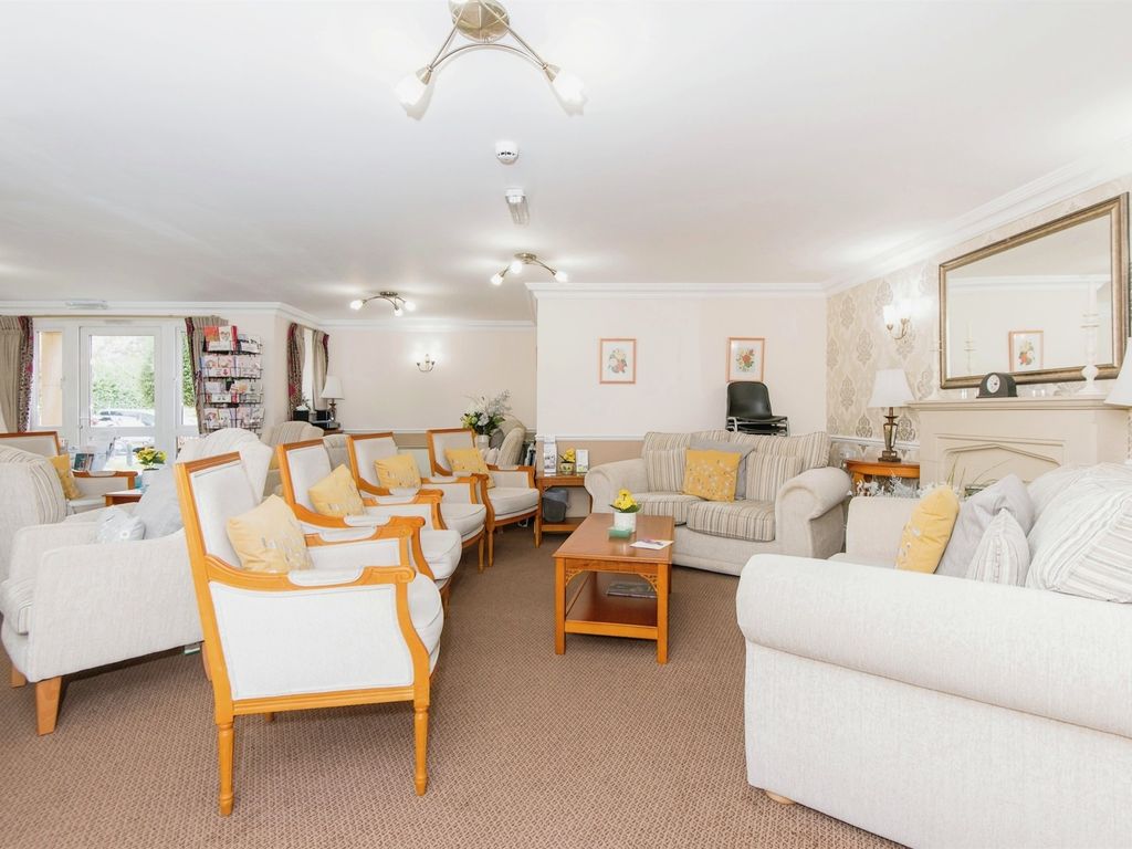 2 bed property for sale in Townhill Farm District Centre, Wessex Road, West End, Southampton