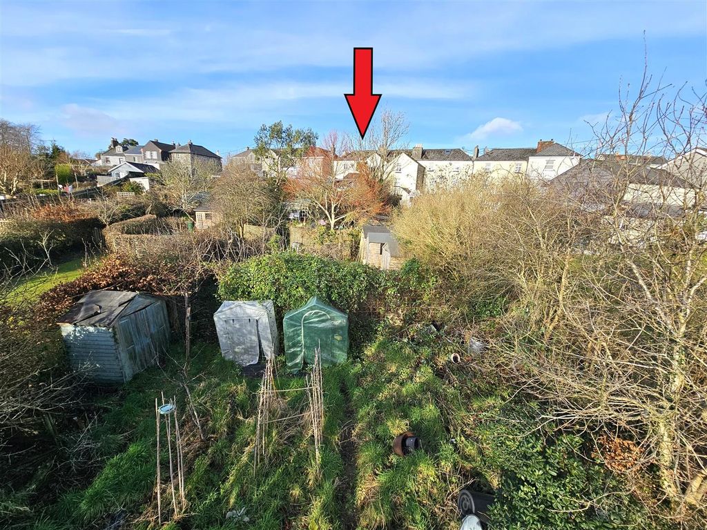 3 bed property for sale in Station Road, Bere Alston, Yelverton PL20, £