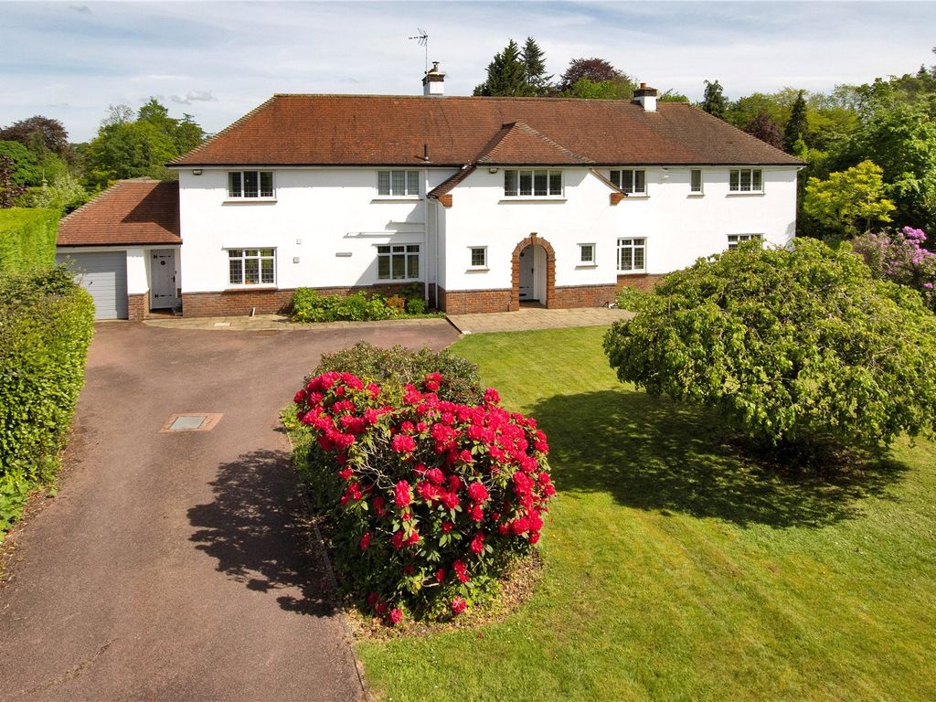 6 bed detached house for sale in Blackhall Lane, Sevenoaks, Kent TN15