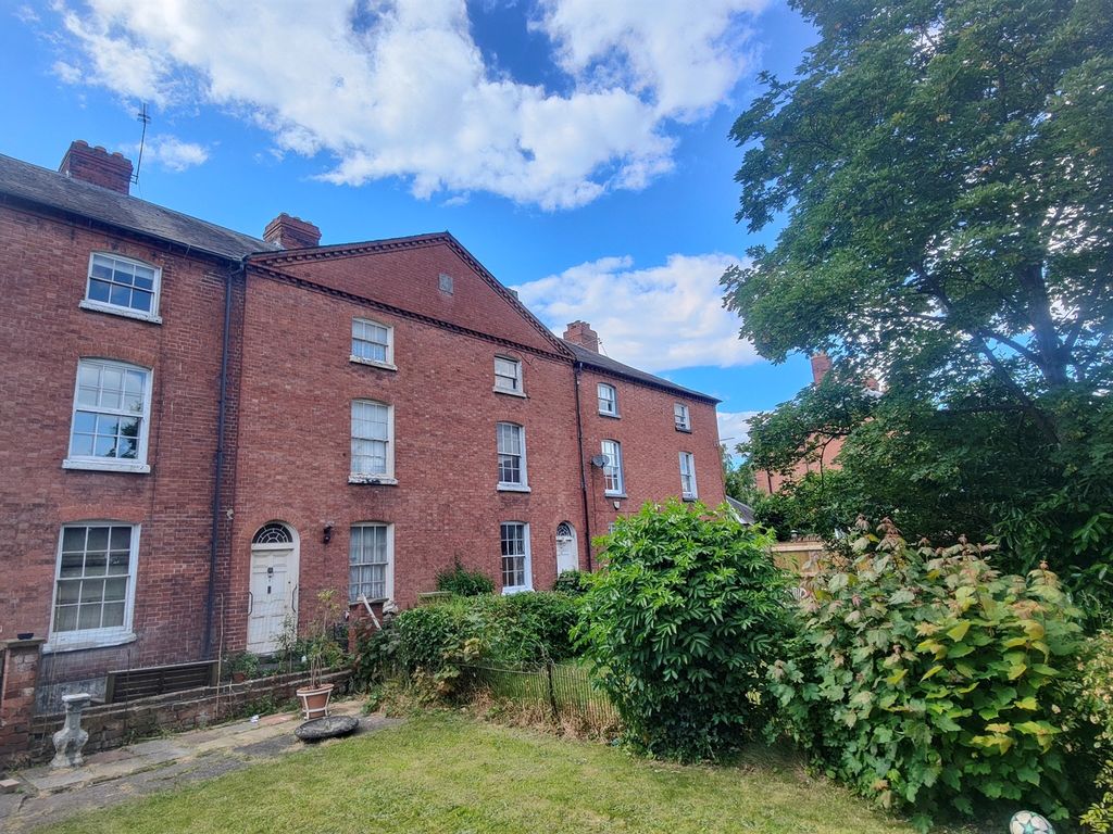 3 bed terraced house for sale in Edgar Street, Hereford HR4, £210,000 Zoopla