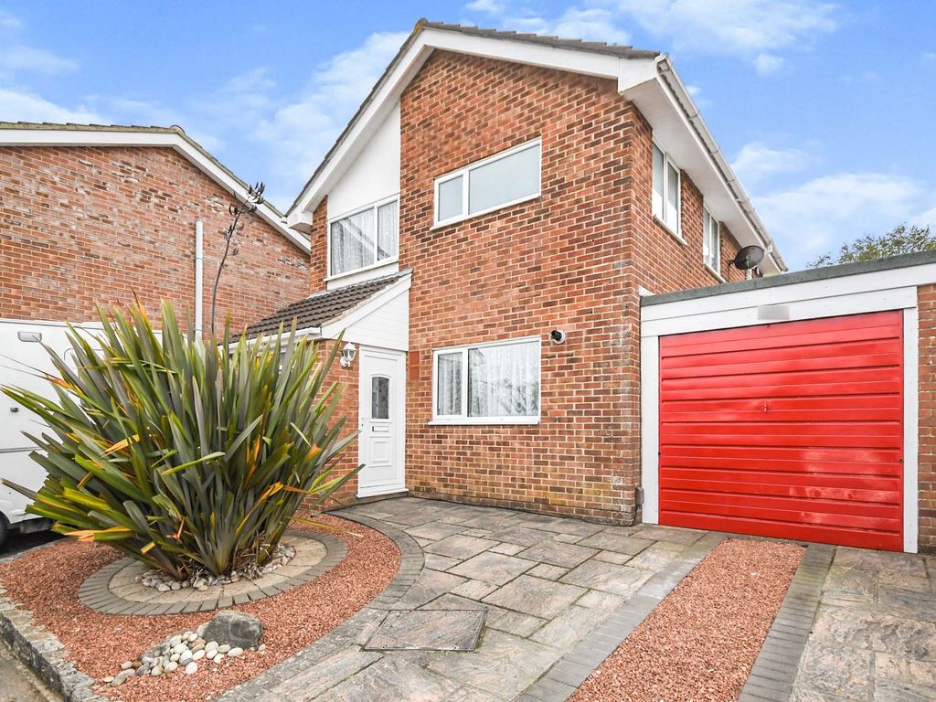3 bed detached house for sale in Verity Crescent, Canford Heath, Poole
