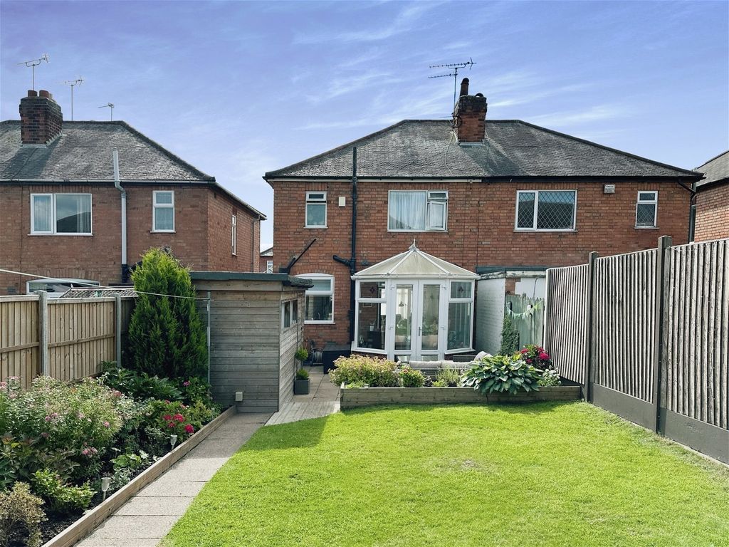 3 bed semidetached house for sale in Riddington Road, Braunstone