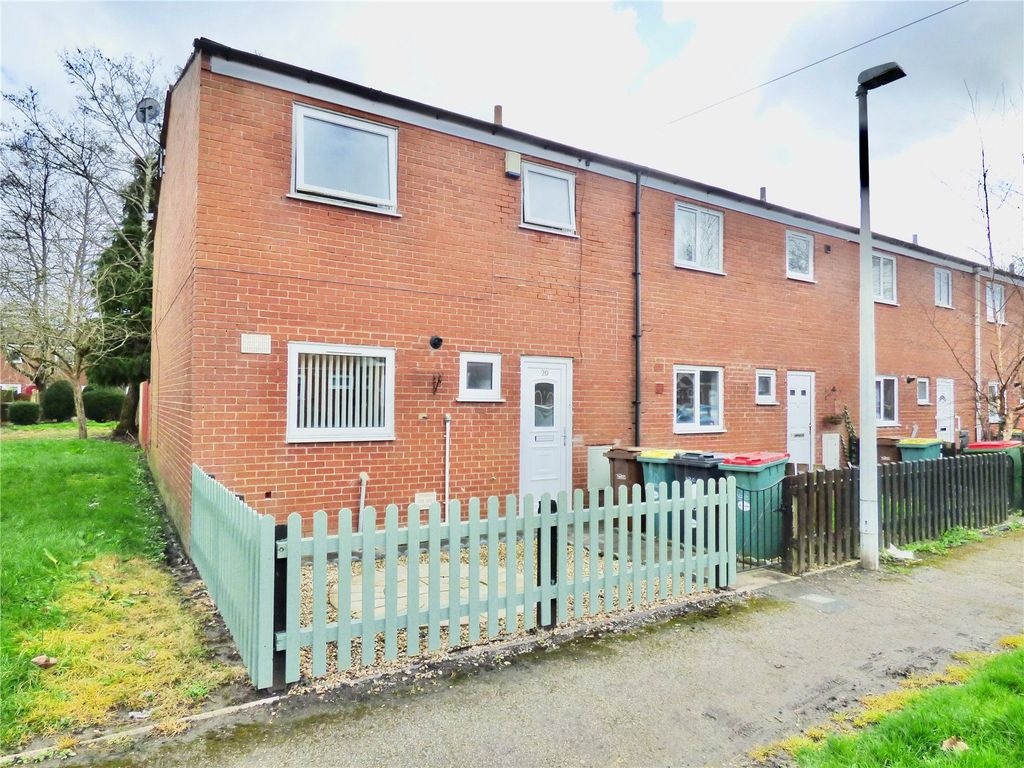 3 bed end terrace house for sale in Preesall Close, Preston, Lancashire