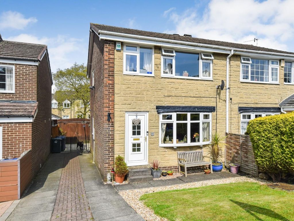 3 bed property for sale in Stapper Green, Wilsden, Bradford BD15, £