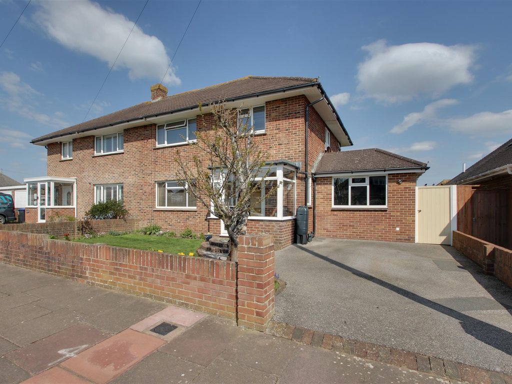 5 bed semidetached house for sale in Patricia Avenue, GoringBySea, Worthing BN12 Zoopla
