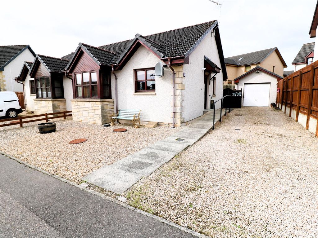 2 bed semidetached bungalow for sale in Birnie Circle, Elgin IV30, £