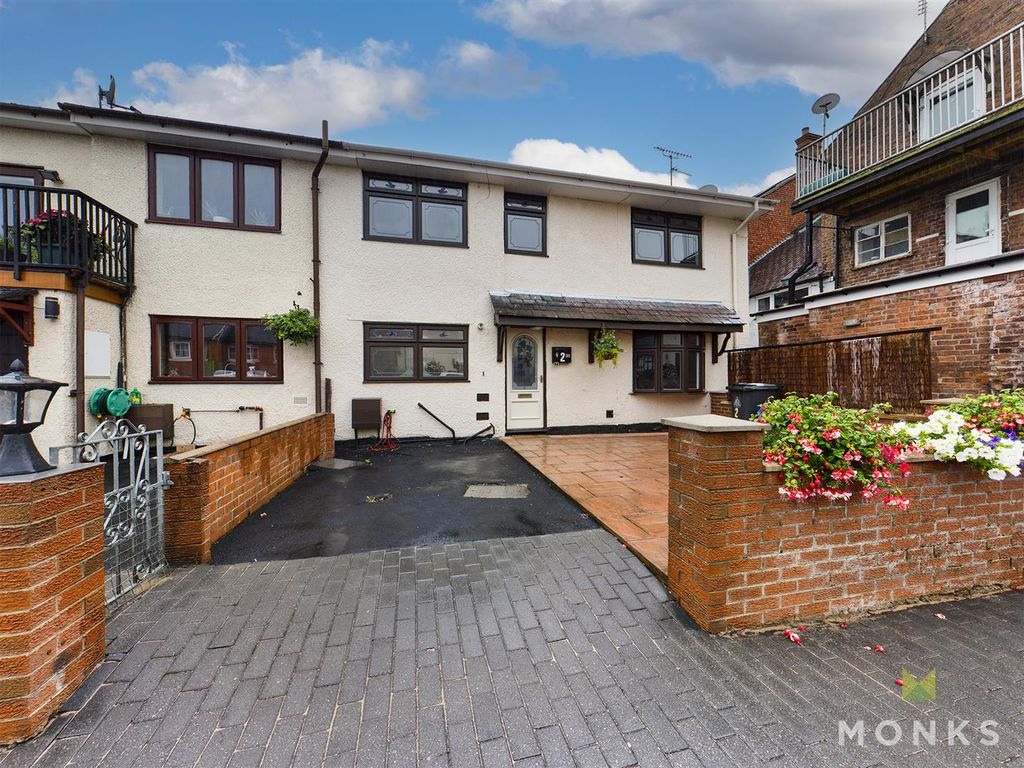 3 bed semidetached house for sale in 2 Homelea, High Street, Wem