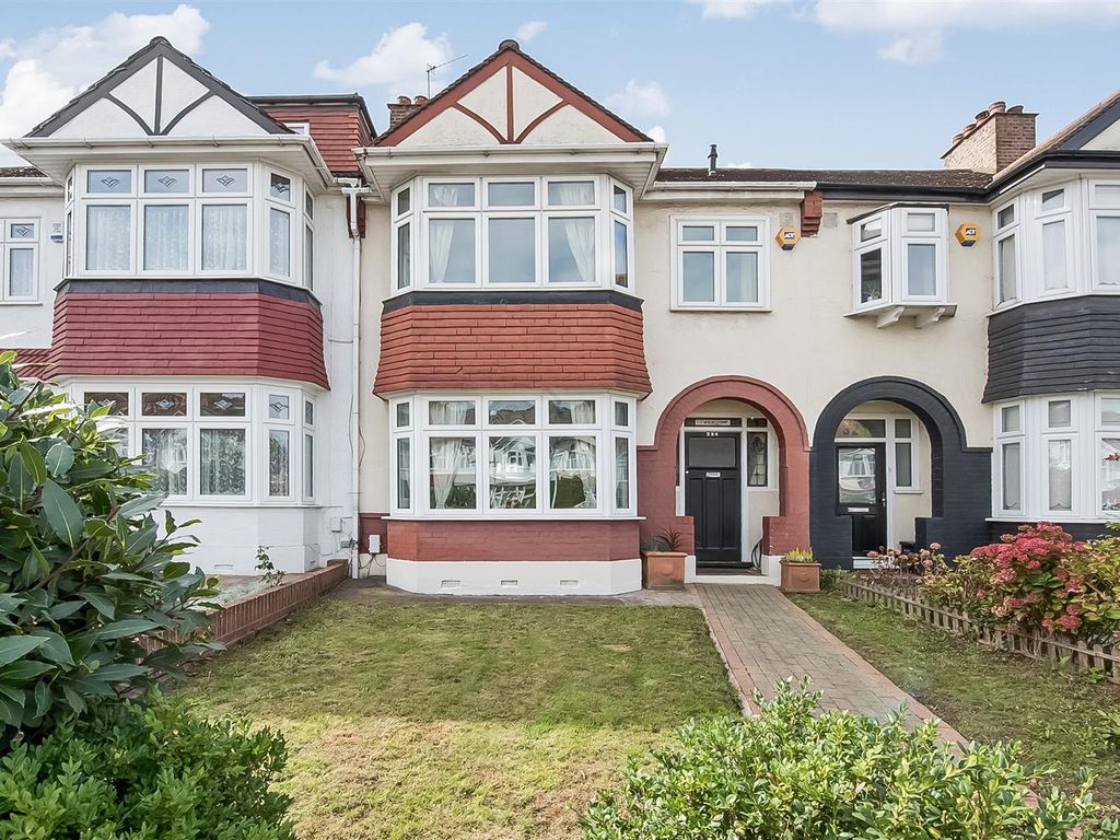 4 bed terraced house for sale in Upper Elmers End Road, Beckenham BR3