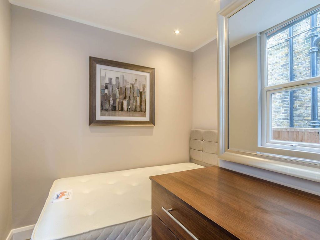 1 bed flat to rent in Hindes Road, Harrow HA1, £1,250 pcm Zoopla