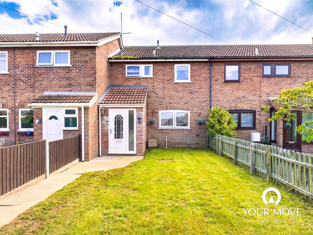3 bed terraced house for sale in Gorse Close, Belton, Great Yarmouth