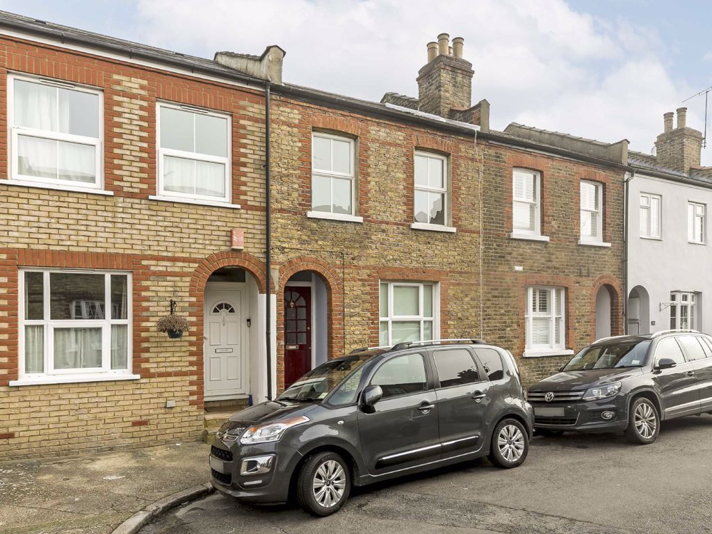 2 bed terraced house for sale in Hamilton Road, Twickenham TW2 Zoopla