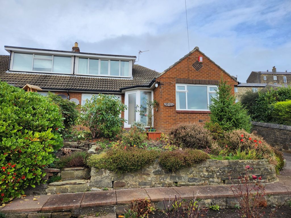 3 bed semidetached bungalow for sale in Sunnybank Road, Greetland HX4 Zoopla
