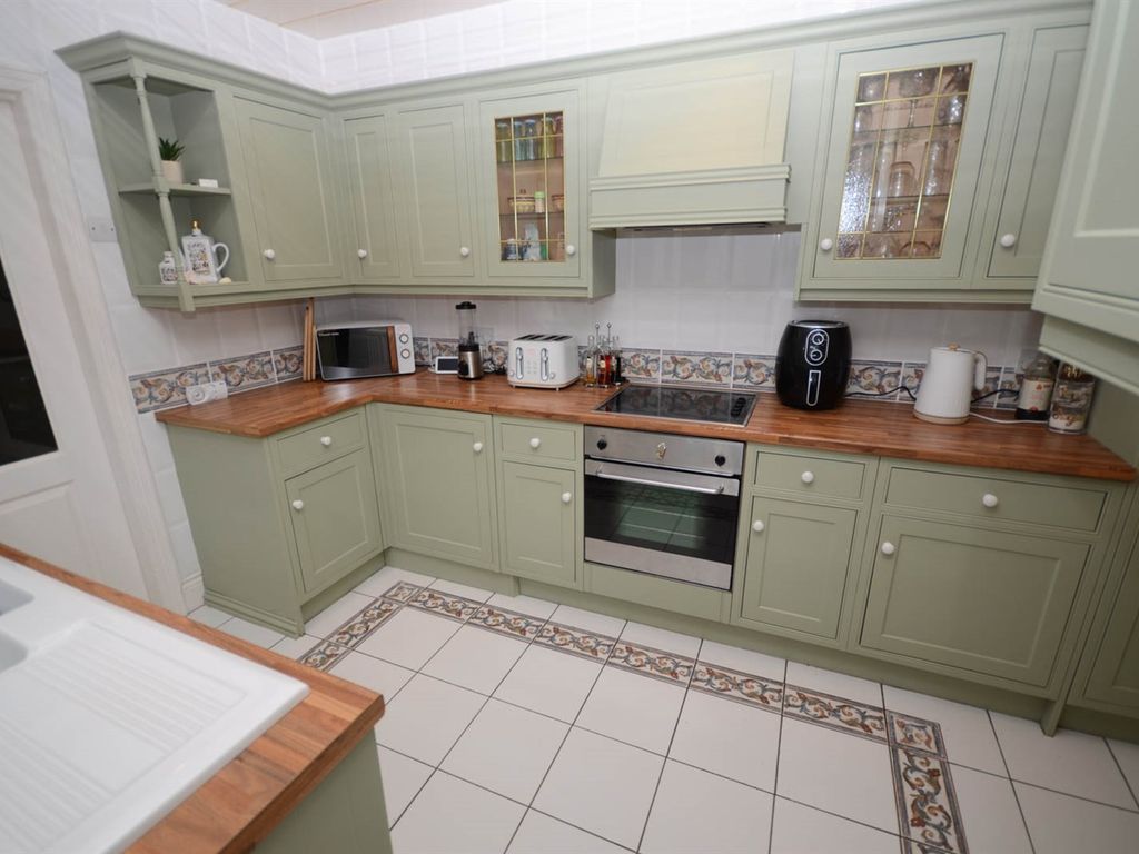 2 bed flat for sale in Ashley Road, South Shields NE34 Zoopla