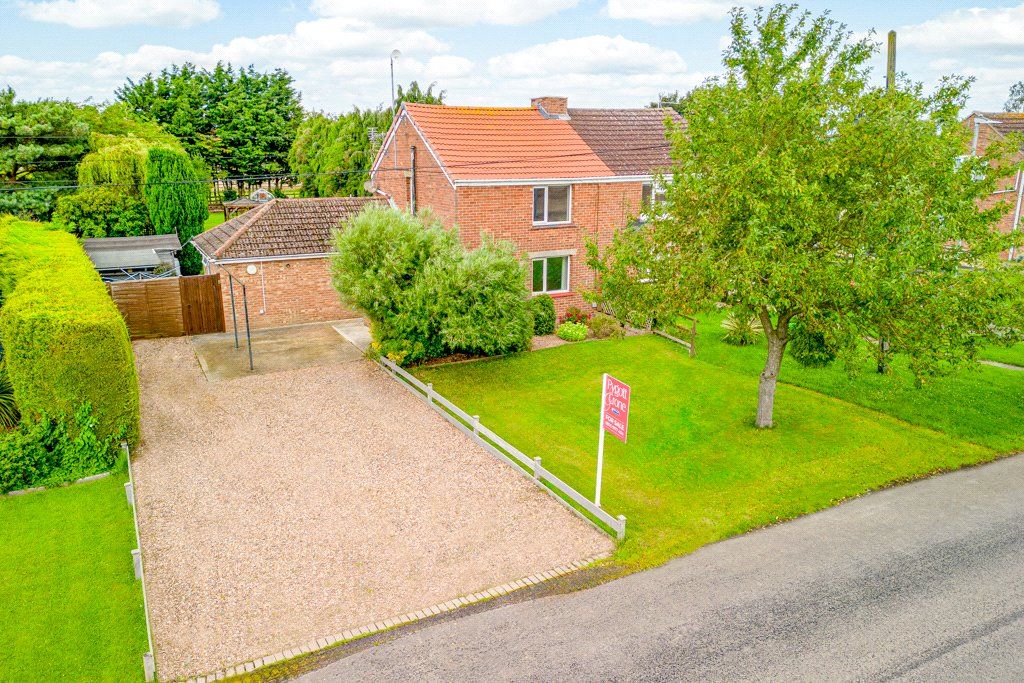 4 bed semidetached house for sale in Browns Drove, Swineshead PE20