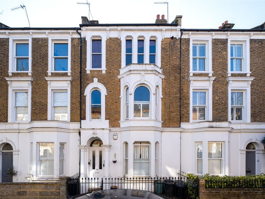2 bed flat for sale in Disraeli Road, London SW15 Zoopla