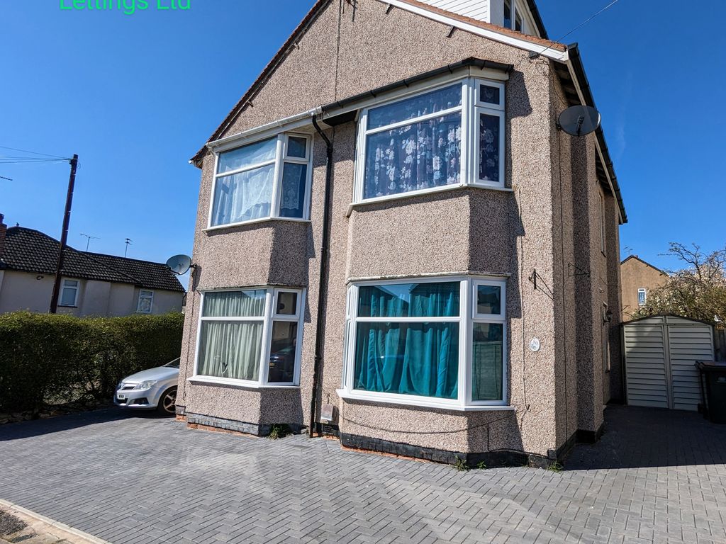 3 bed semidetached house for sale in Lime Tree Avenue, Tile Hill