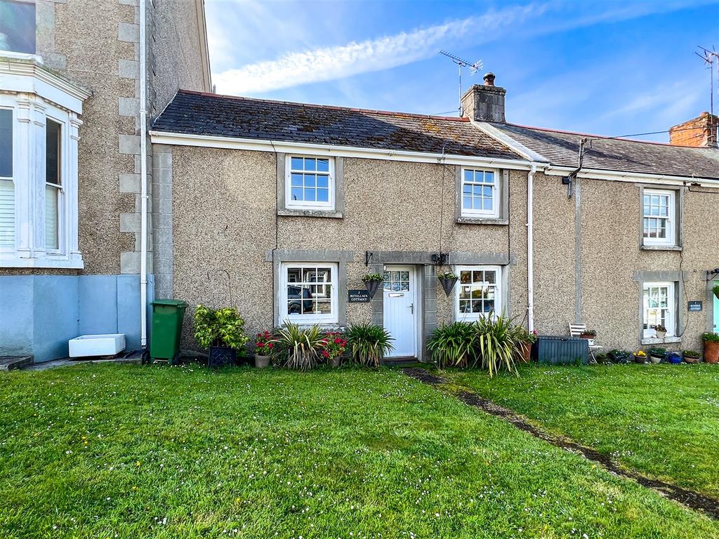 2 bed property for sale in Fore Street, Goldsithney, Penzance TR20 Zoopla