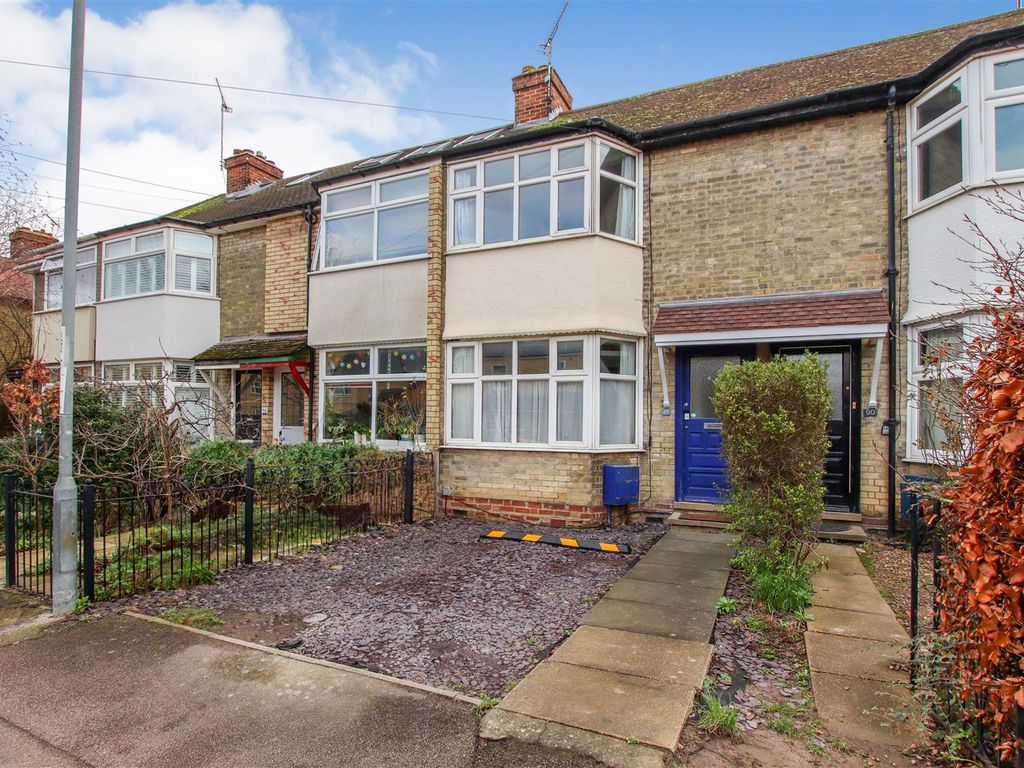 3 bed terraced house for sale in Cromwell Road, Cambridge CB1, £500,000