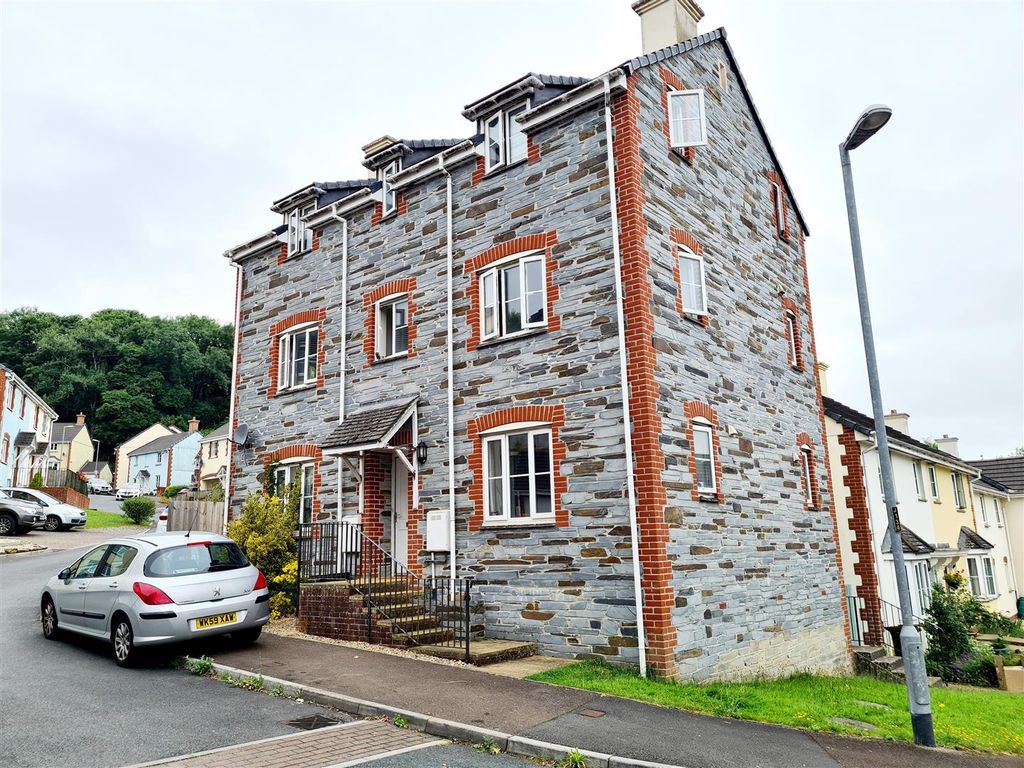 6 bed detached house for sale in Kensey Valley Meadow, Launceston PL15