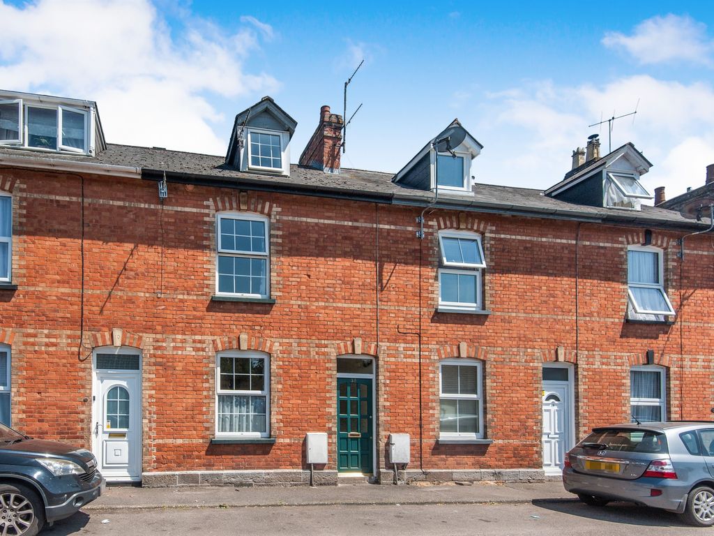 3 bed terraced house for sale in Melbourne Street, Tiverton EX16 Zoopla