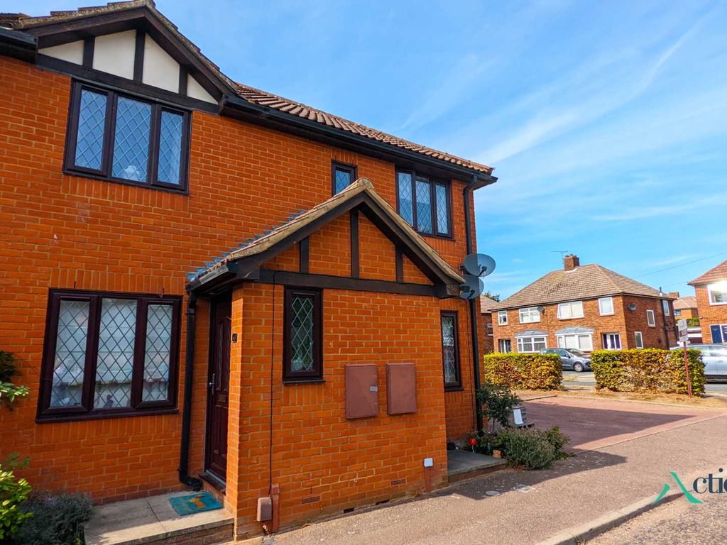 2 bed to rent in Chesterfield Drive, Ipswich IP1 Zoopla