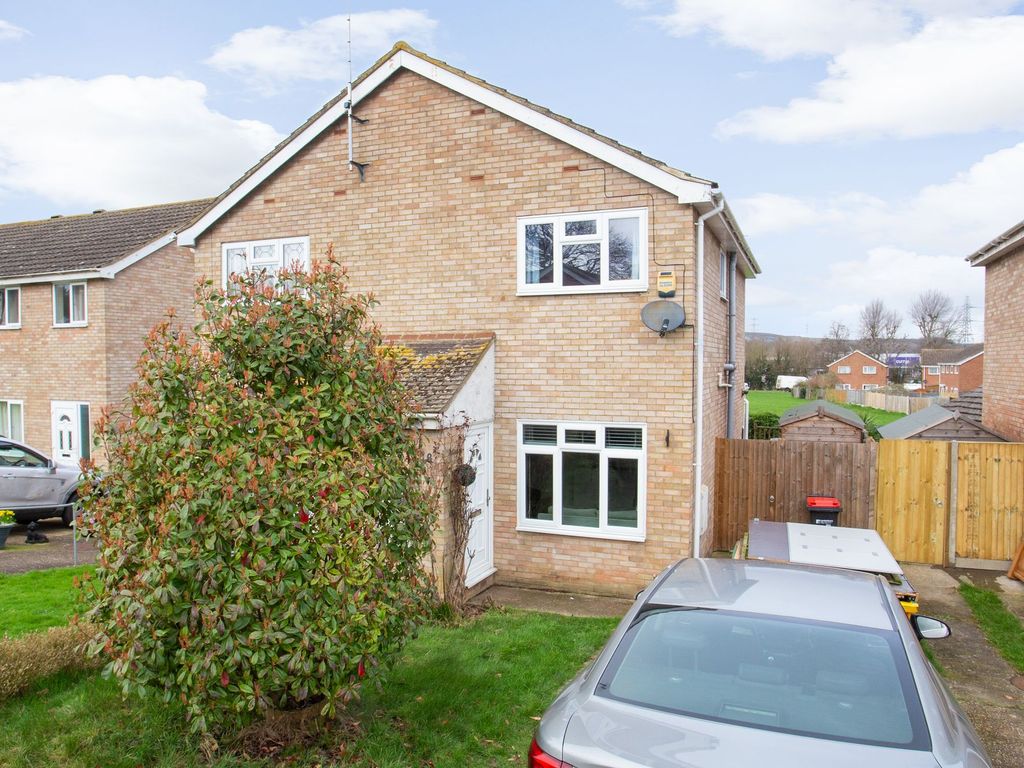 2 bed semidetached house for sale in Field Avenue, Canterbury CT1, £