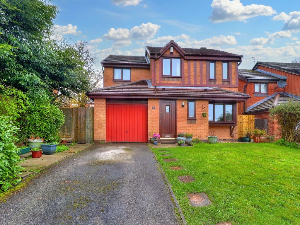 4 bed detached house for sale in Avoncliff Close, Bolton BL1 Zoopla