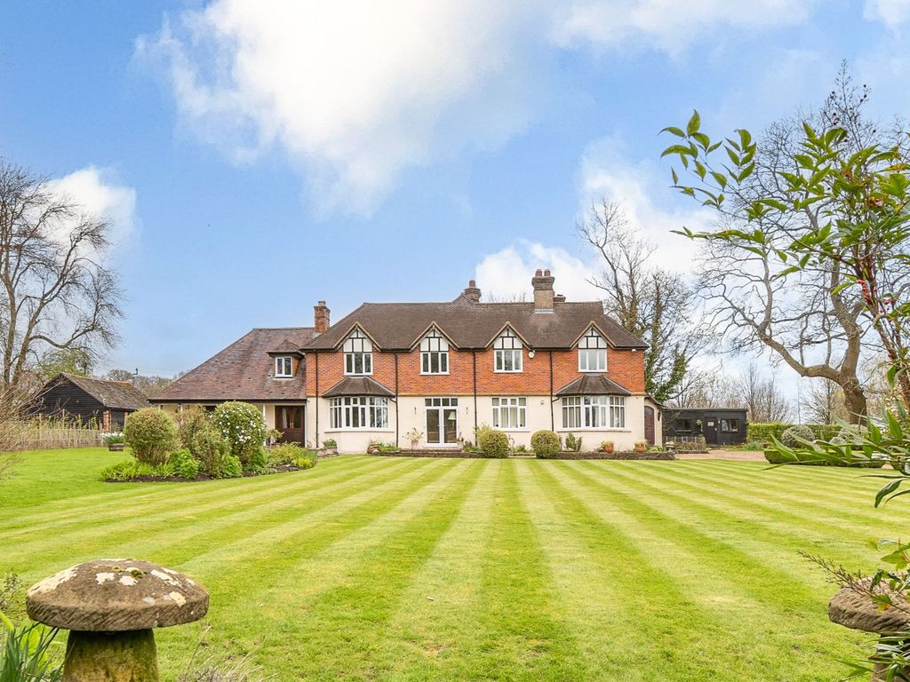 5 bed detached house for sale in Cherry Lane, Woodrow, Amersham HP7, £